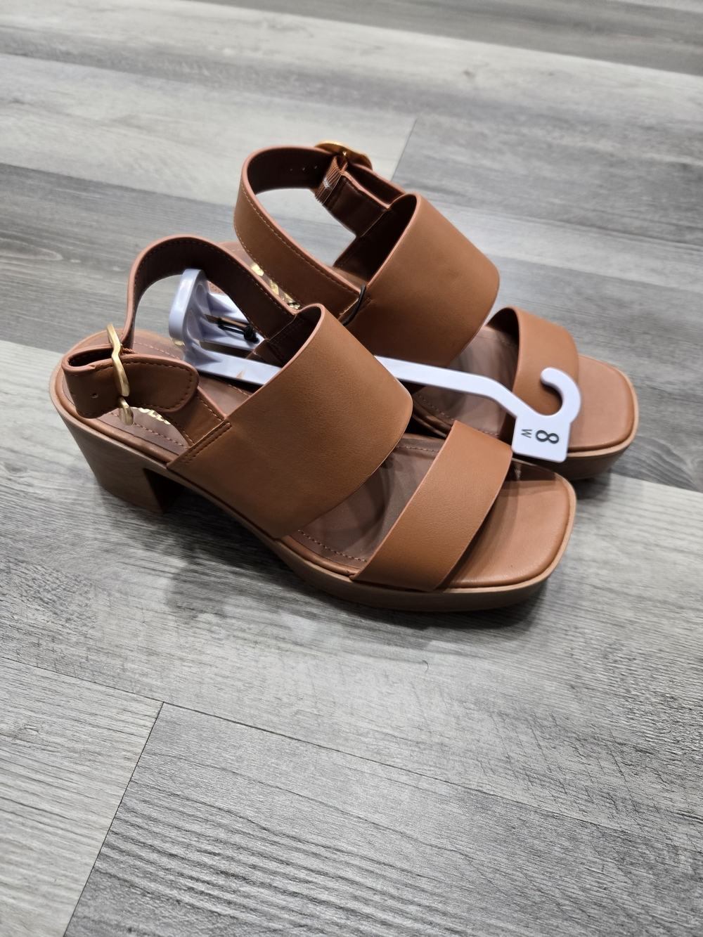 Aerosoles "Camera" platform sandal 8w